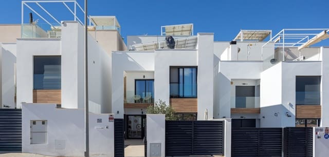 3 chambre Maison de Ville à vendre à Benijófar avec piscine - 429 900 € (Ref: 9818498)