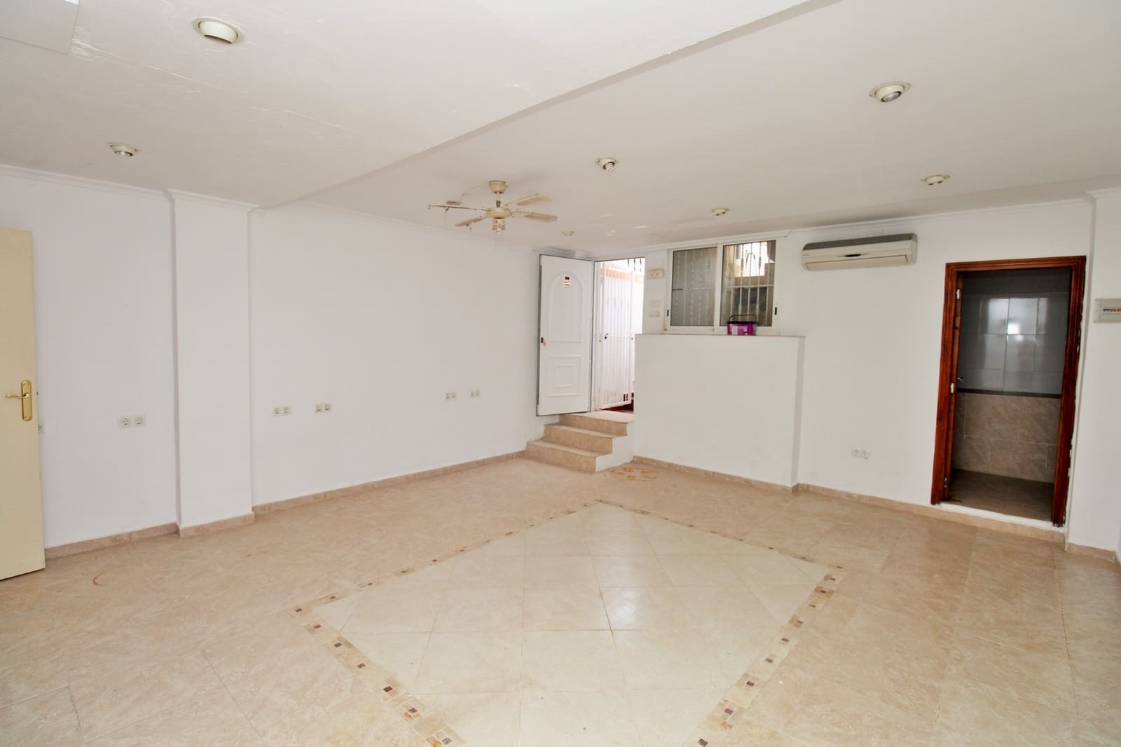 3 sovrum Hus till salu i Villamartin - 229 000 € (Ref: 9818520)