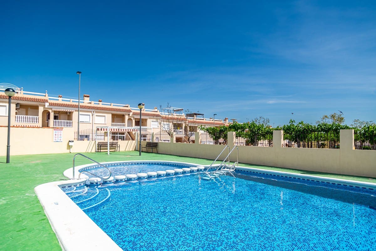 2 bedroom Apartment for sale in La Matanza with pool - € 106,000 (Ref: 9818521)
