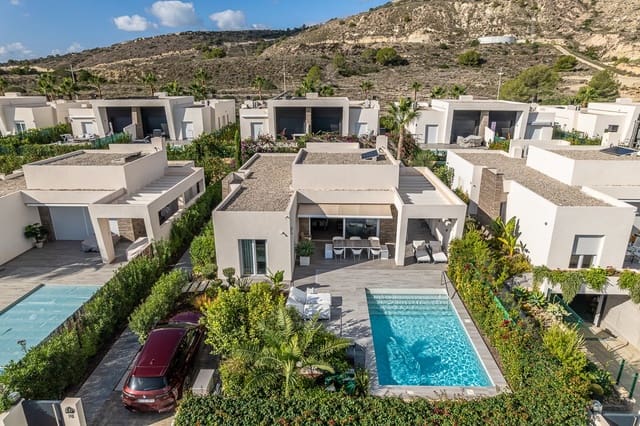 2 soverom Villa til salgs i Algorfa med svømmebasseng - € 610 000 (Ref: 9820367)