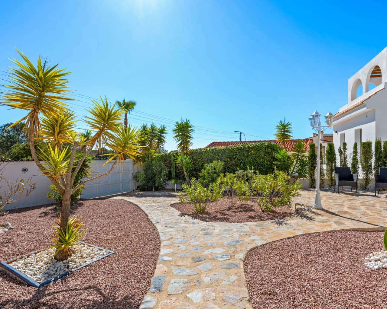 3 soveværelse Villa til salg i Ciudad Quesada med swimmingpool garage - € 499.950 (Ref: 9820373)