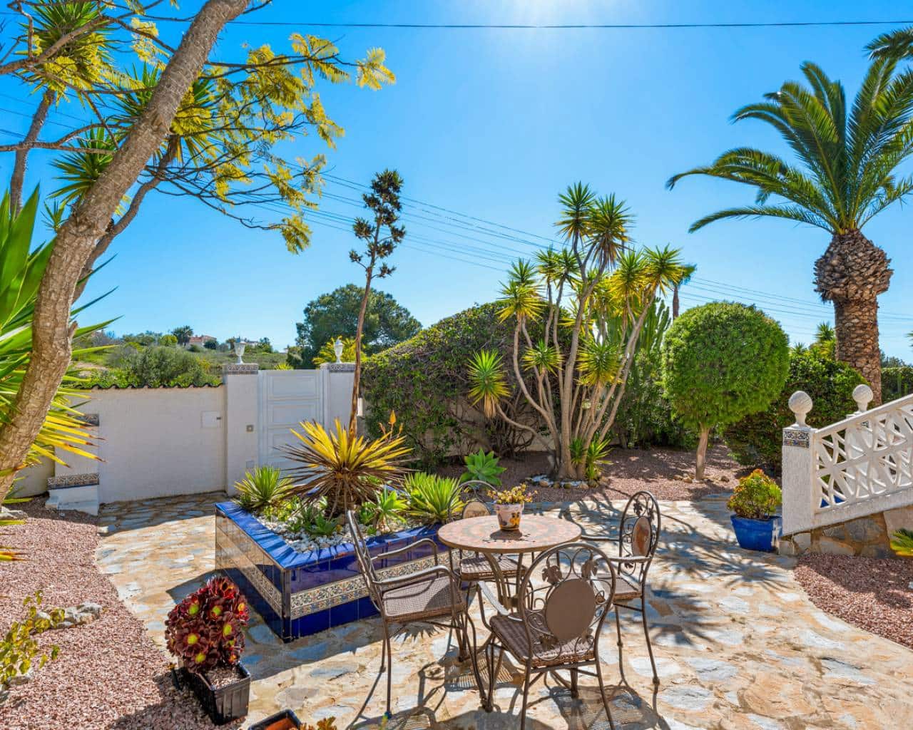 3 soveværelse Villa til salg i Ciudad Quesada med swimmingpool garage - € 499.950 (Ref: 9820373)