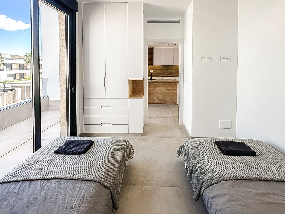 3 soveværelse Penthouse til salg i Lo Pagan med swimmingpool - € 325.000 (Ref: 9822748)