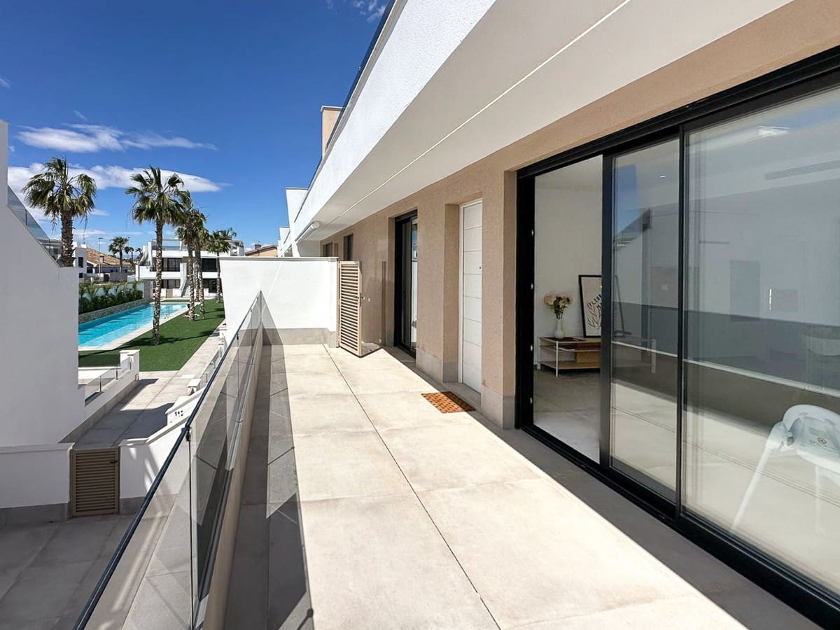 3 soveværelse Penthouse til salg i Lo Pagan med swimmingpool - € 325.000 (Ref: 9822748)