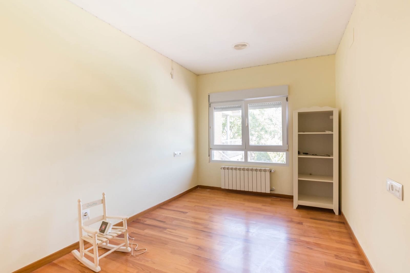 4 chambre Villa/Maison à vendre à Altorreal avec piscine garage - 581 000 € (Ref: 9822749)