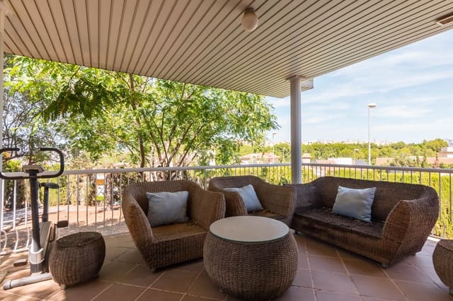 4 chambre Villa/Maison à vendre à Altorreal, Molina de Segura avec piscine garage - 581 000 € (Ref: 9822749)
