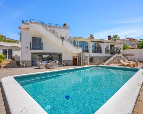 7 soverom Villa til salgs i Ciudad Quesada, Rojales med svømmebasseng garasje - € 750 000 (Ref: 9833588)