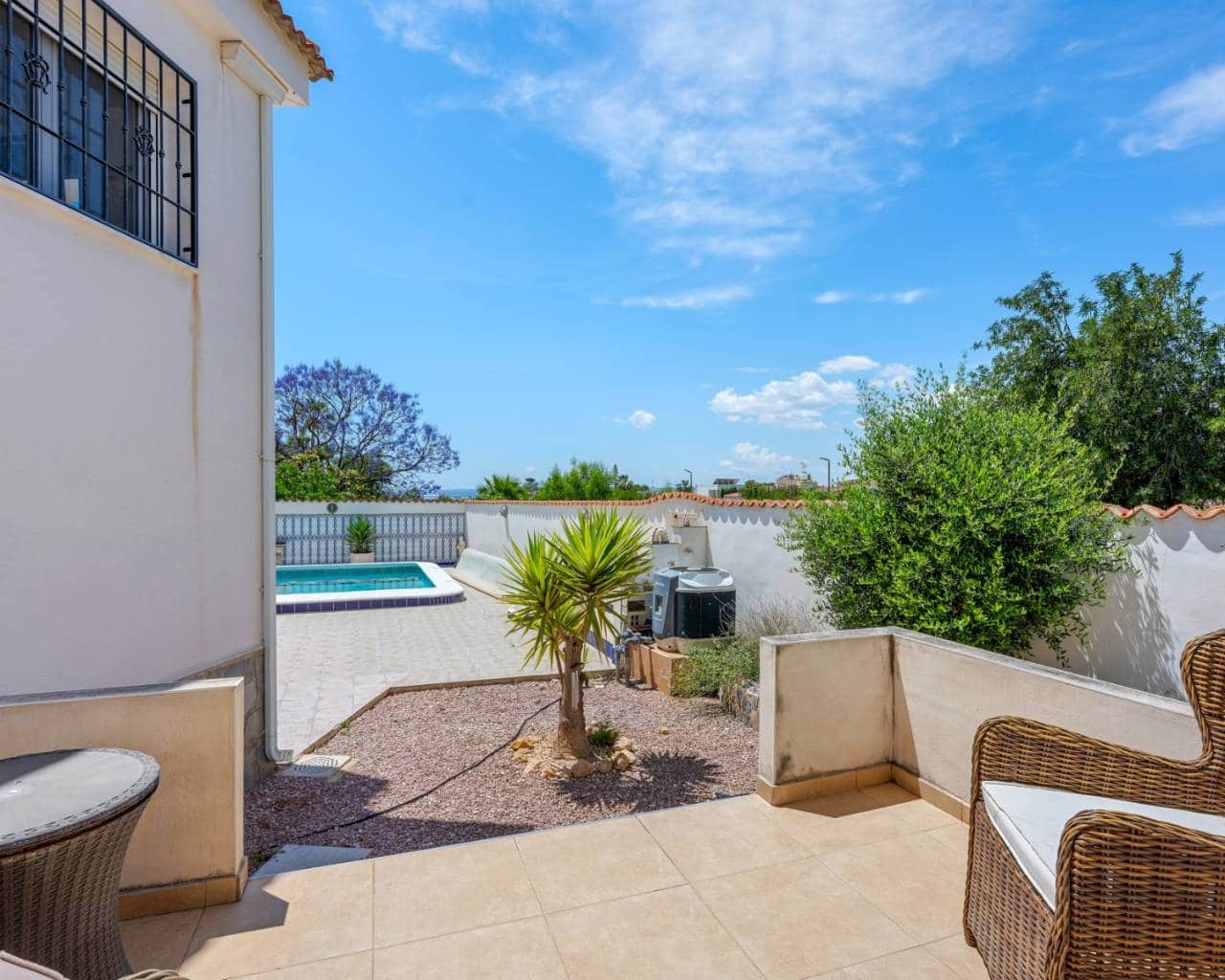7 soverom Villa til salgs i Ciudad Quesada med svømmebasseng garasje - € 750 000 (Ref: 9833588)