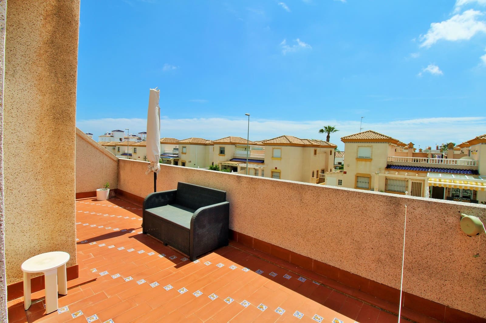 3 bedroom Townhouse for sale in Villamartin - € 269,500 (Ref: 9834005)