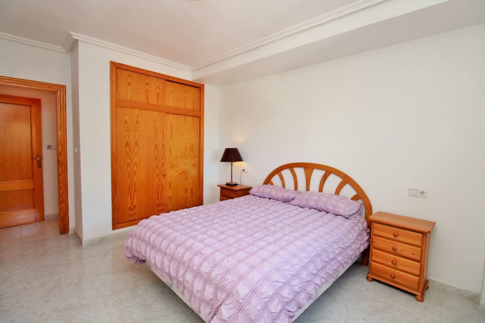 3 makuuhuone Huoneisto myytävänä paikassa Playa Flamenca mukana uima-altaan - 195 000 € (Ref: 9834006)