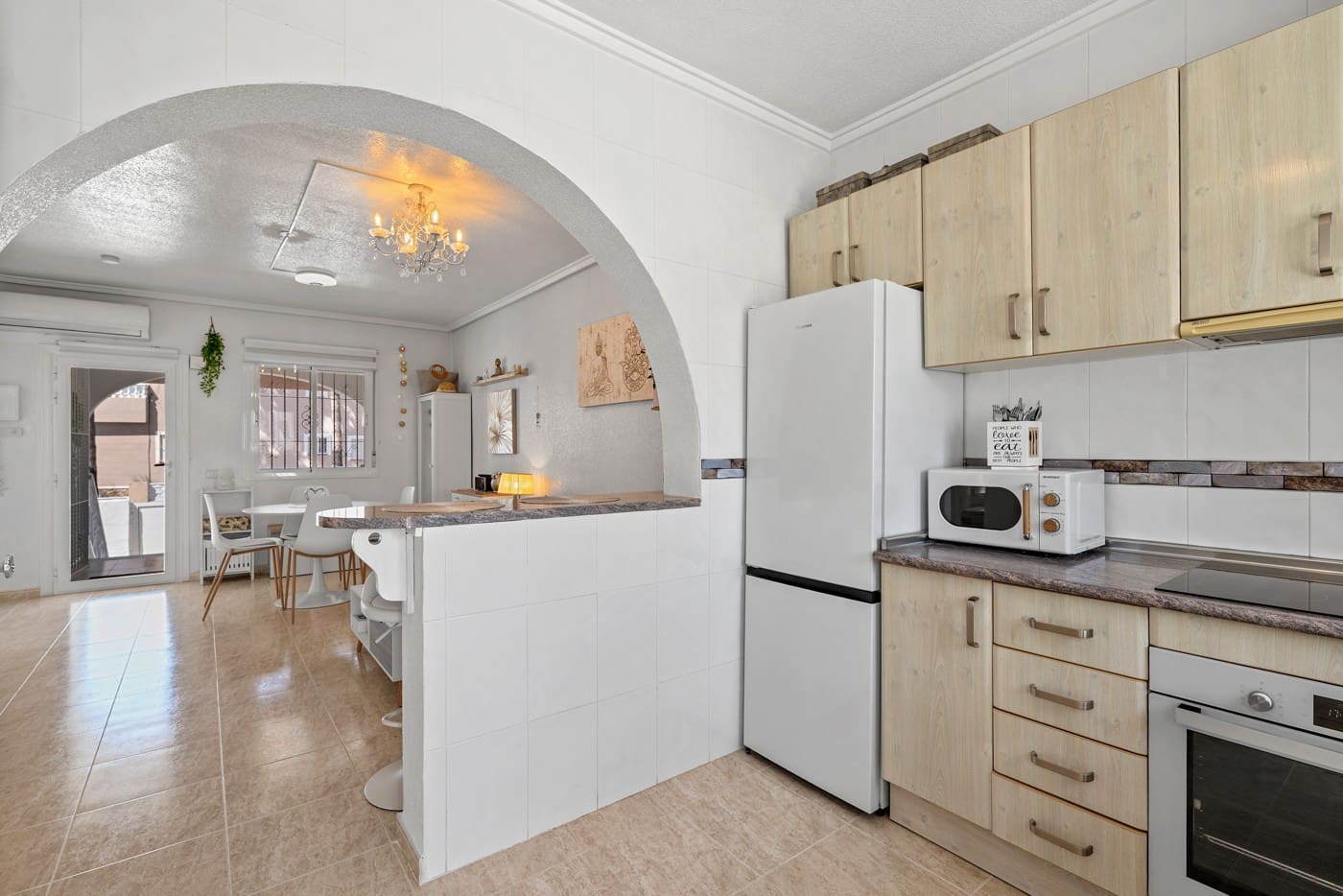 Pareado de 3 habitaciones en Benijófar en venta con piscina - 229.000 € (Ref: 9839146)