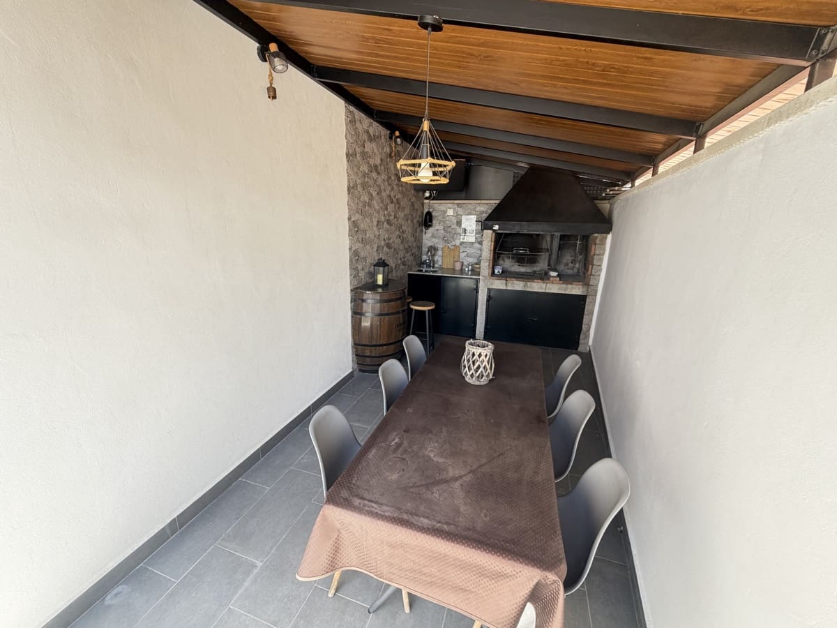 3 slaapkamer Villa te koop in Villamartin - € 260.000 (Ref: 9842715)