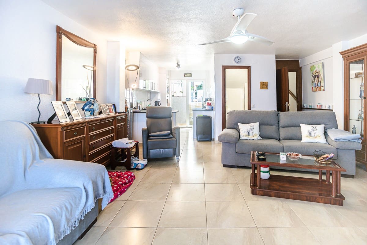 3 slaapkamer Appartement te koop in Orihuela Costa - € 189.000 (Ref: 9843699)
