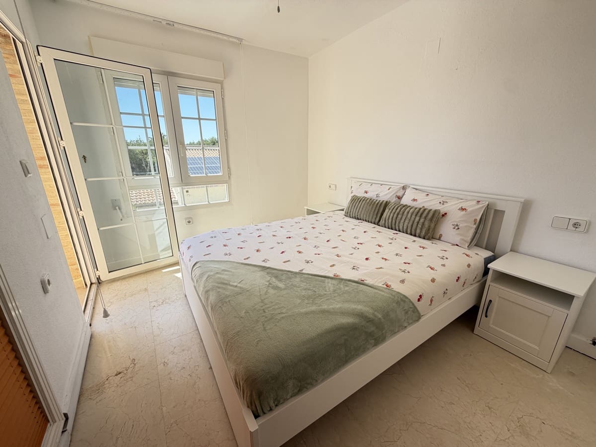 4 Zimmer Villa zu verkaufen in Las Ramblas Golf - 349.995 € (Ref: 9845233)