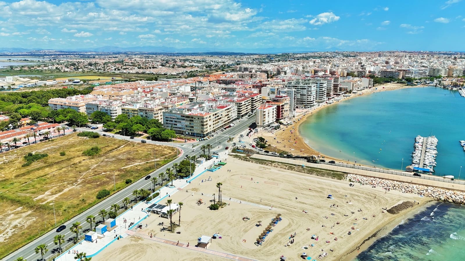 2 makuuhuone Huoneisto myytävänä paikassa Torrevieja - 124 900 € (Ref: 9846588)