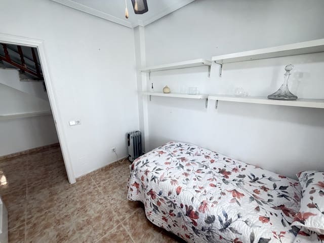 2 makuuhuone Huoneisto myytävänä paikassa La Zenia, Orihuela - 189 995 € (Ref: 9851647)