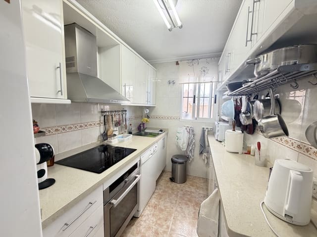 2 makuuhuone Huoneisto myytävänä paikassa La Zenia, Orihuela - 189 995 € (Ref: 9851647)