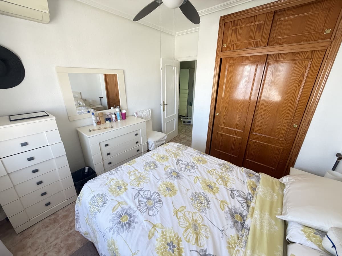 2 makuuhuone Huoneisto myytävänä paikassa La Zenia - 189 995 € (Ref: 9851647)