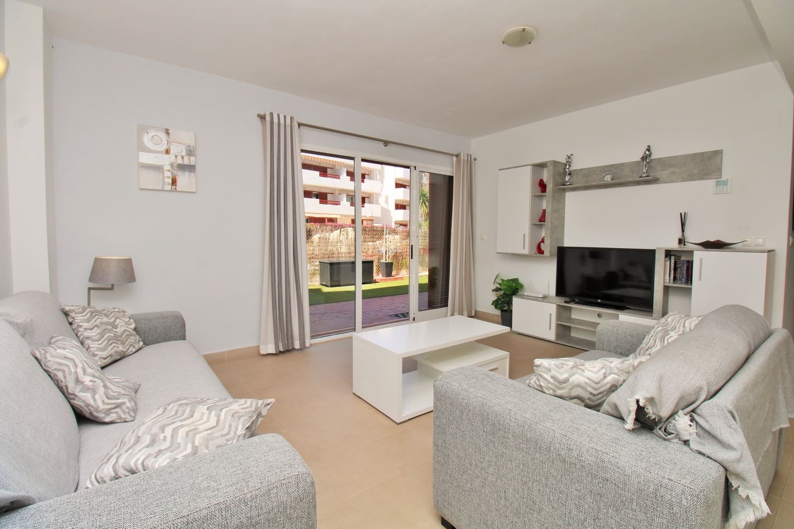 3 bedroom Apartment for sale in Playa Flamenca - € 225,000 (Ref: 9852039)