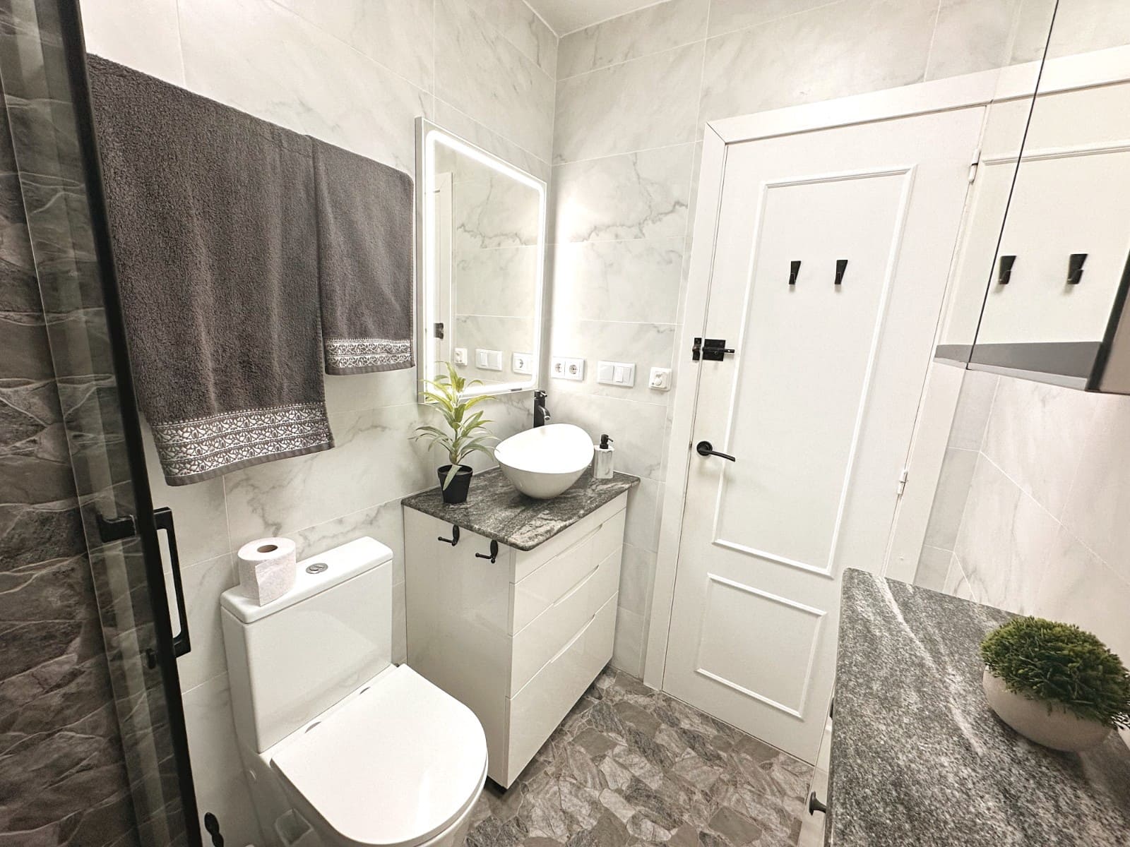 2 chambre Appartement à vendre à Torrevieja avec piscine - 144 000 € (Ref: 9860403)