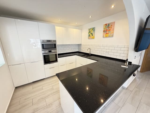2 soveværelse Villa til salg i Blue Lagoon - € 249.000 (Ref: 9861814)