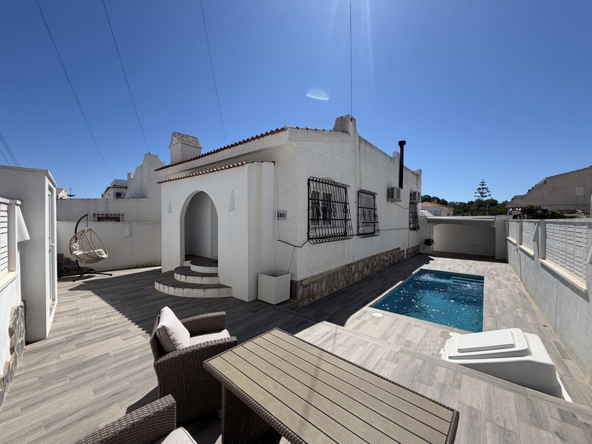 2 soveværelse Villa til salg i Blue Lagoon - € 249.000 (Ref: 9861814)