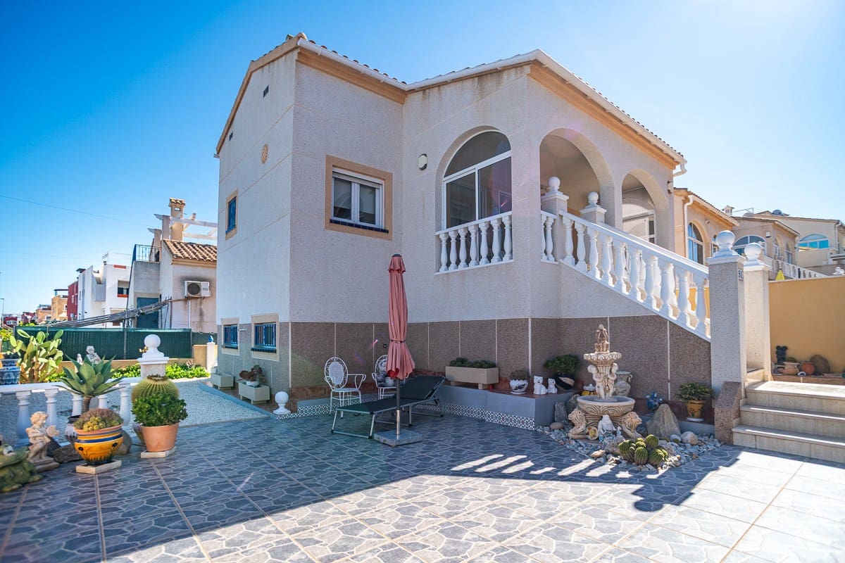 2 sypialnia Willa na sprzedaż w Orihuela Costa z basenem garażem - 285 000 € (Ref: 9867753)