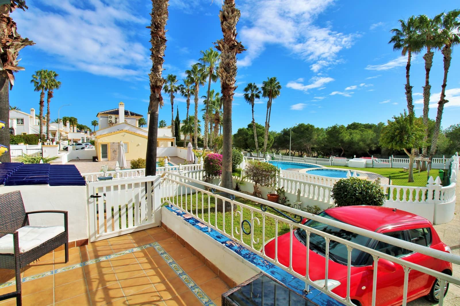 4 sovrum Hus till salu i Villamartin med pool - 295 000 € (Ref: 9867771)
