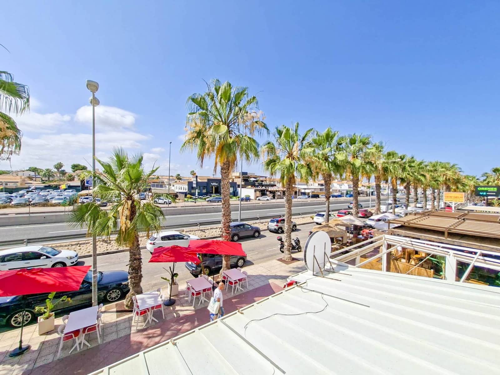 2 makuuhuone Huoneisto myytävänä paikassa Orihuela Costa mukana uima-altaan 
autotalli - 200 000 € (Ref: 9902044)