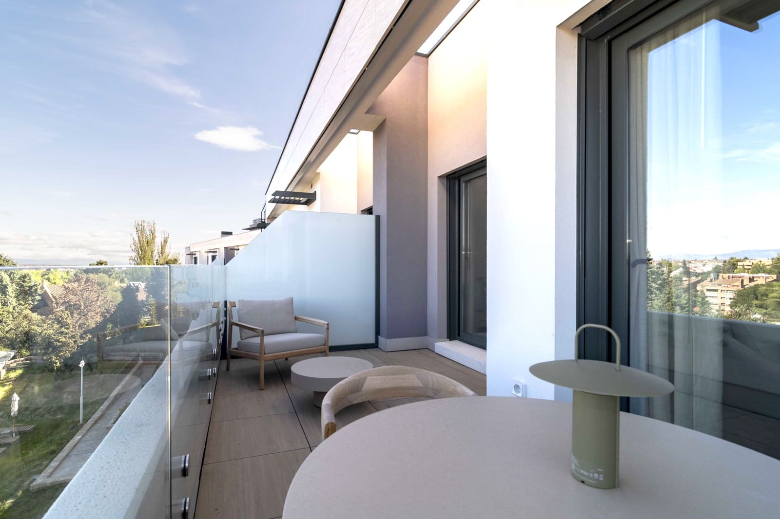 2 makuuhuone Huoneisto vuokrattavana paikassa La Moraleja mukana uima-altaan - 3 950 € (Ref: 9814438)