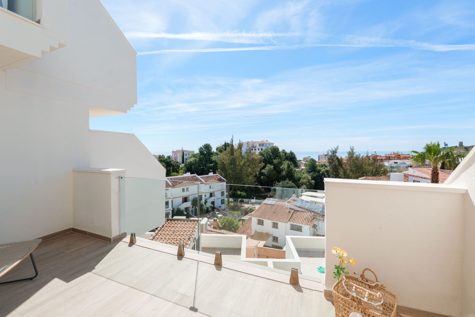 4 soveværelse Rækkehus til salg i Fuengirola med swimmingpool garage - € 649.000 (Ref: 9806736)