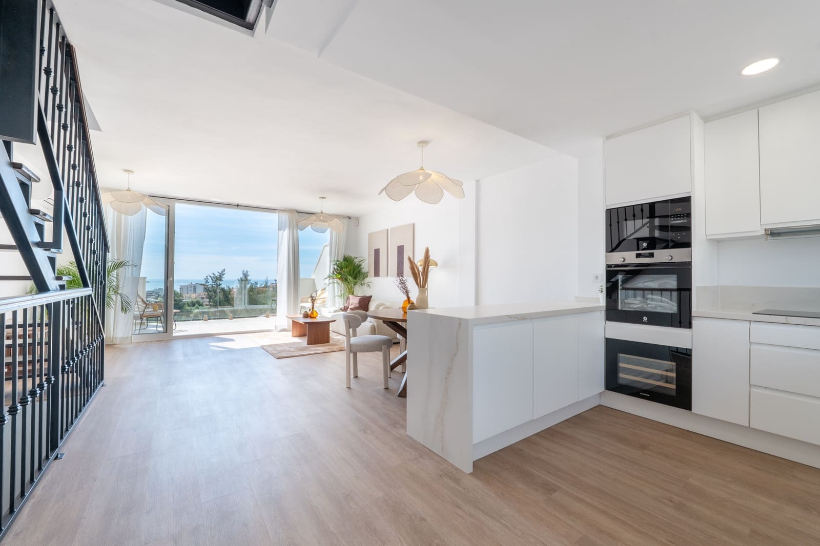 4 soveværelse Rækkehus til salg i Fuengirola med swimmingpool garage - € 649.000 (Ref: 9806736)