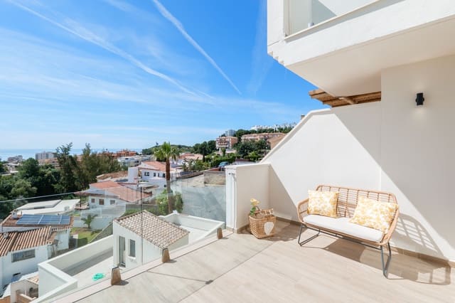 4 soveværelse Rækkehus til salg i Torreblanca, Fuengirola med swimmingpool garage - € 649.000 (Ref: 9806736)