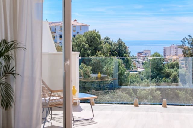 4 soveværelse Rækkehus til salg i Torreblanca, Fuengirola med swimmingpool garage - € 649.000 (Ref: 9806736)