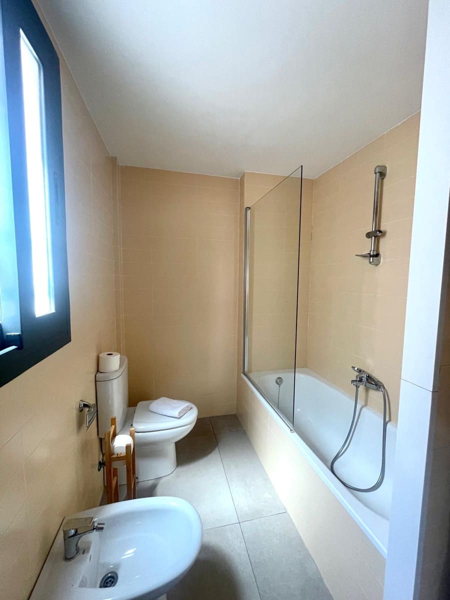 Piso de 2 habitaciones en València ciudad en venta - 378.000 € (Ref: 9823980)
