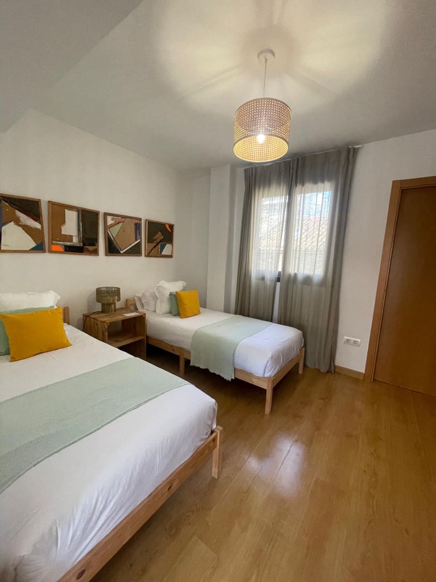 Piso de 2 habitaciones en València ciudad en venta - 378.000 € (Ref: 9823980)