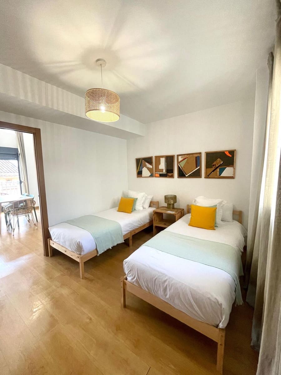 Piso de 2 habitaciones en València ciudad en venta - 378.000 € (Ref: 9823980)
