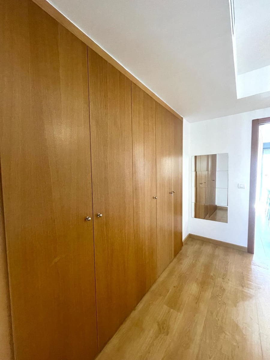 Piso de 2 habitaciones en València ciudad en venta - 378.000 € (Ref: 9823980)