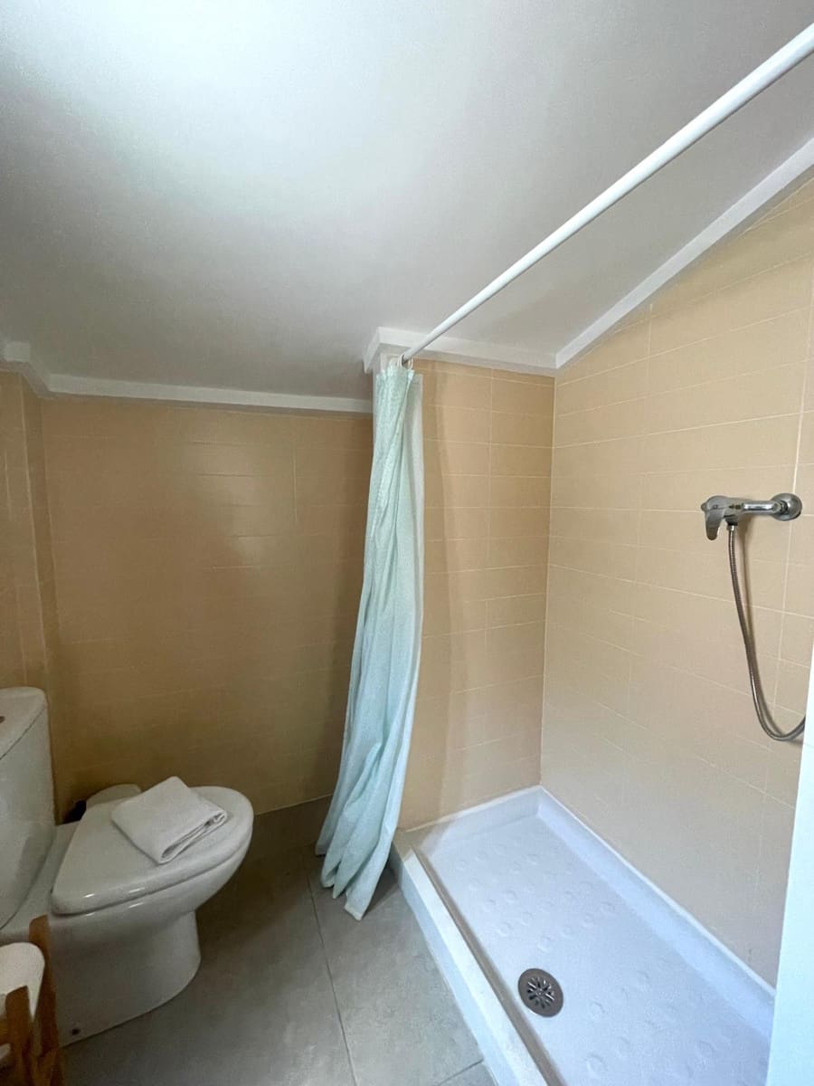 Piso de 2 habitaciones en València ciudad en venta - 378.000 € (Ref: 9823980)