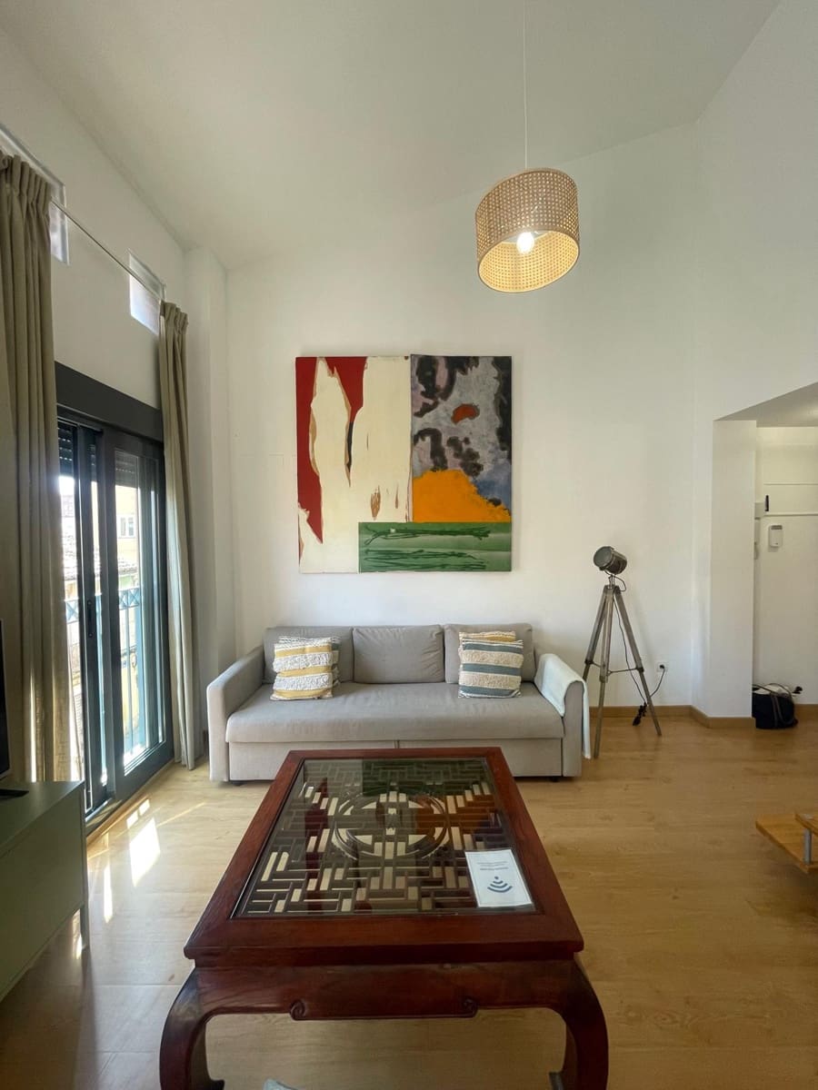 Piso de 2 habitaciones en València ciudad en venta - 378.000 € (Ref: 9823980)