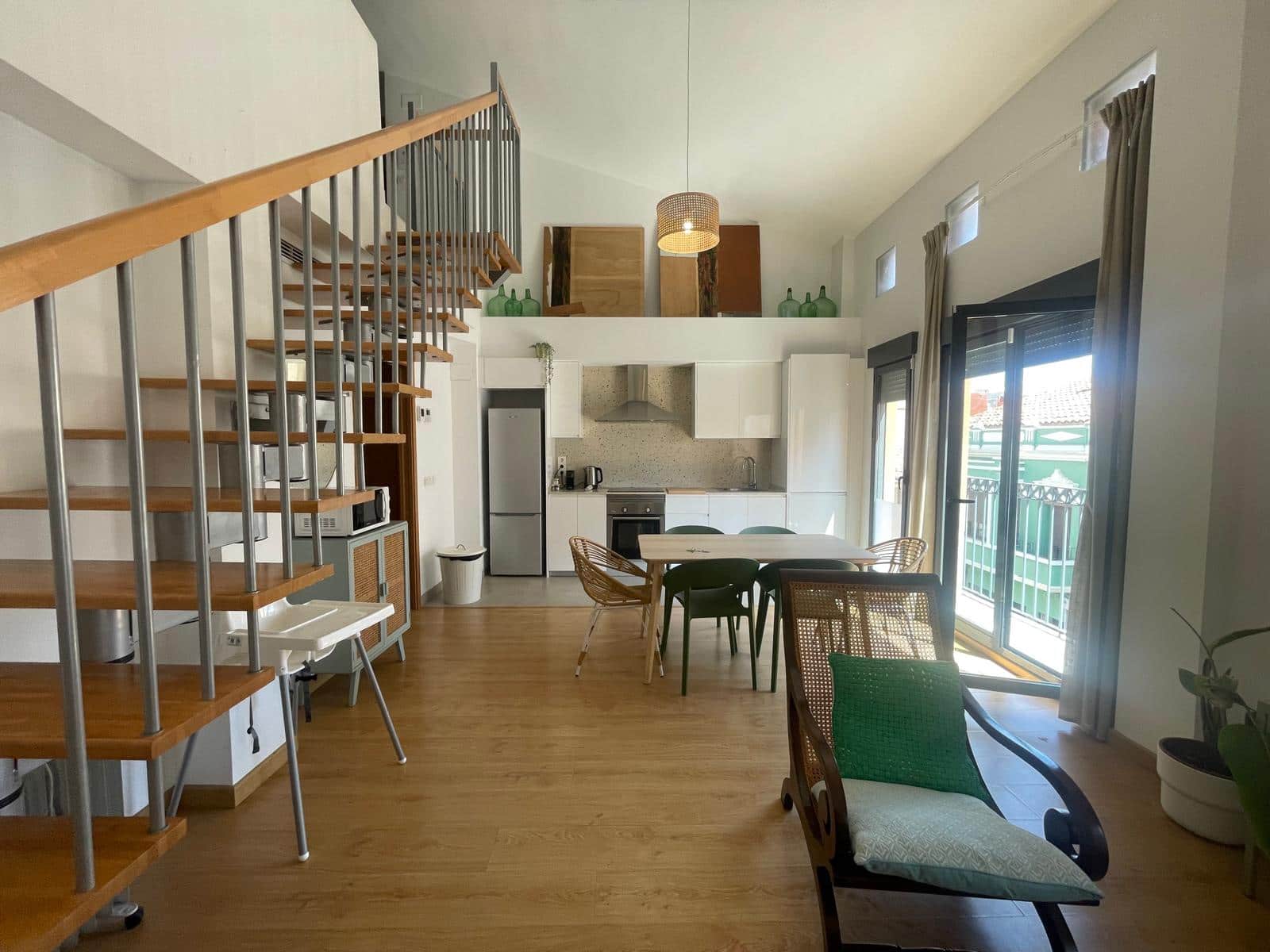 Piso de 2 habitaciones en València ciudad en venta - 378.000 € (Ref: 9823980)