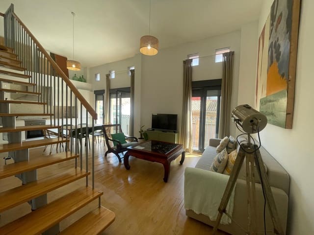 Piso de 2 habitaciones en València ciudad en venta - 378.000 € (Ref: 9823980)