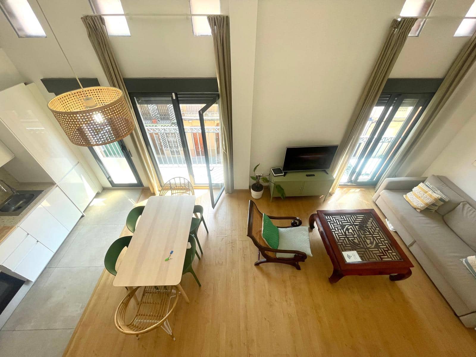 Piso de 2 habitaciones en València ciudad en venta - 378.000 € (Ref: 9823980)