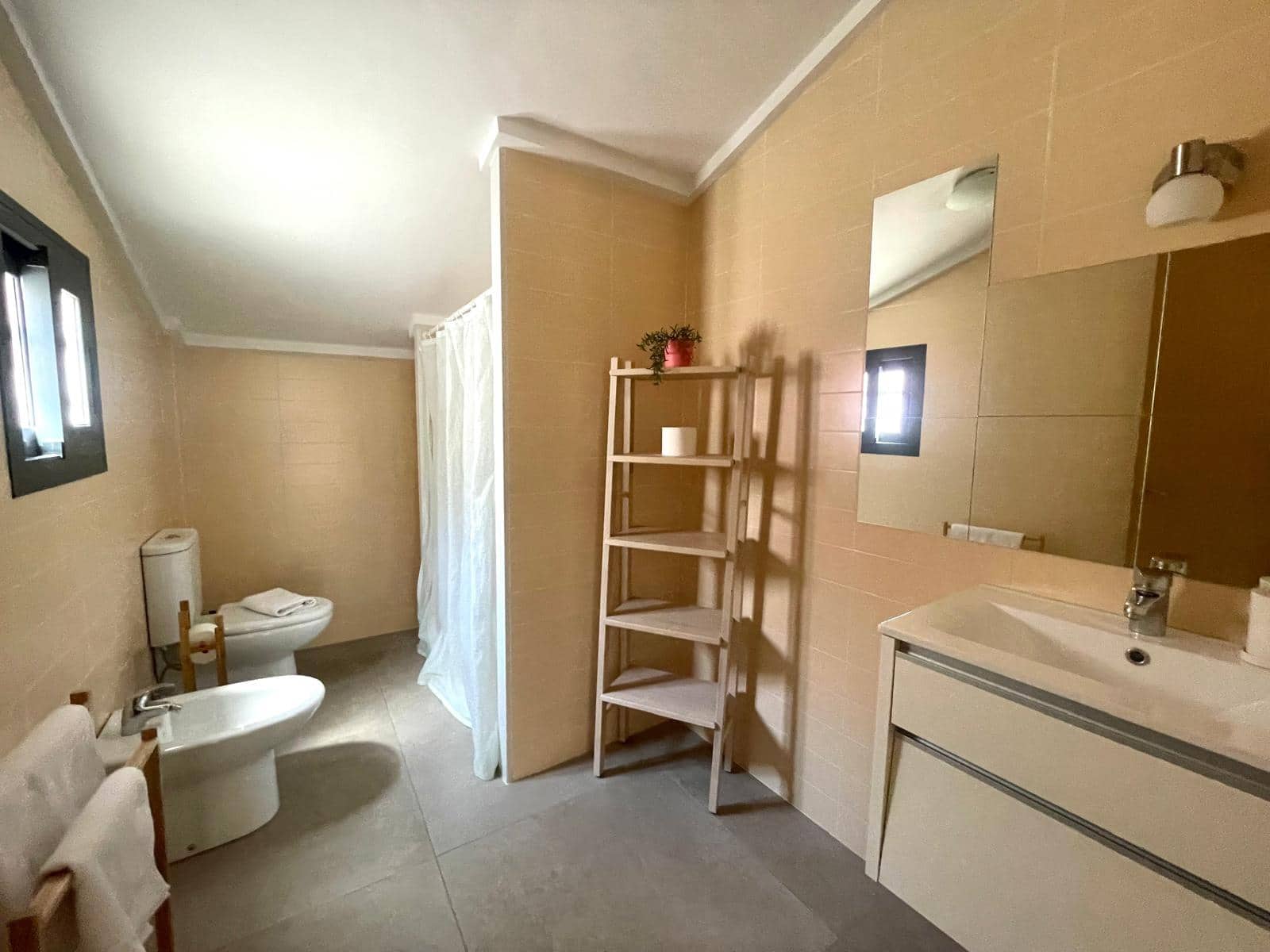 Piso de 2 habitaciones en València ciudad en venta - 378.000 € (Ref: 9823980)