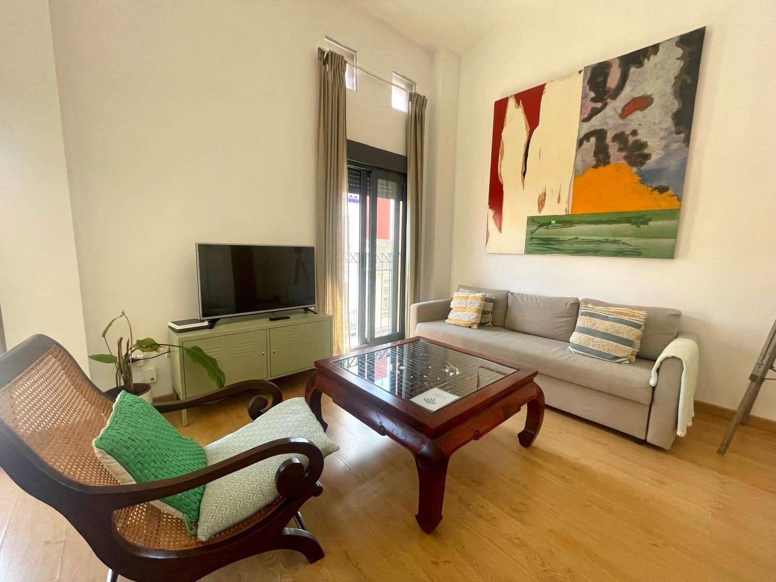 Piso de 2 habitaciones en València ciudad en venta - 378.000 € (Ref: 9823980)