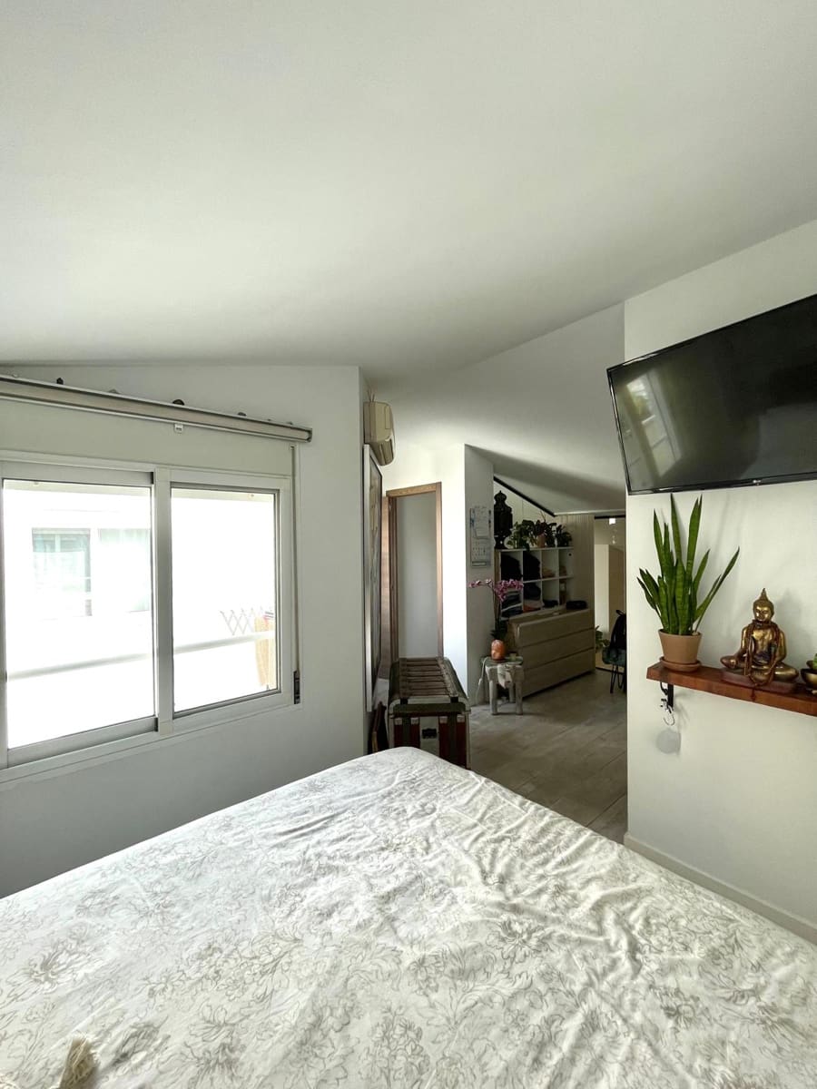 3 soveværelse Lejlighed til salg i Valencia by - € 599.000 (Ref: 9823985)