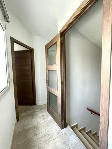 3 soveværelse Lejlighed til salg i Valencia by - € 599.000 (Ref: 9823985)