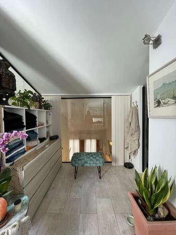3 soveværelse Lejlighed til salg i Valencia by - € 599.000 (Ref: 9823985)