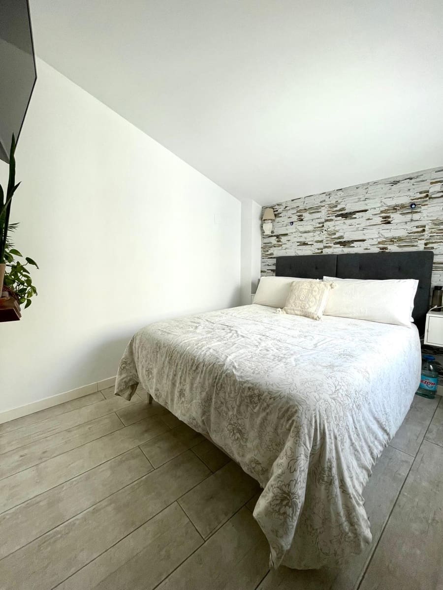 3 soveværelse Lejlighed til salg i Valencia by - € 599.000 (Ref: 9823985)