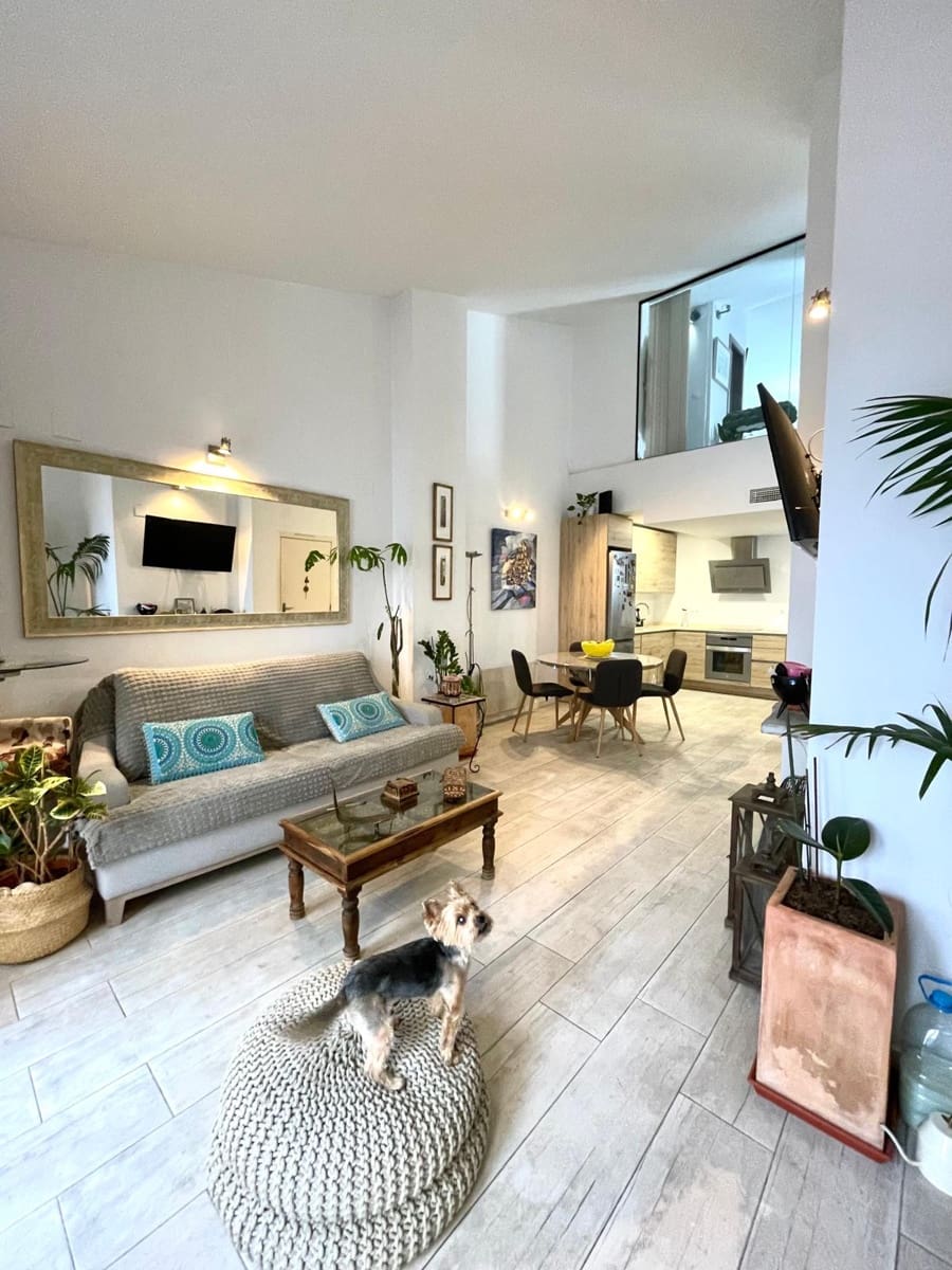 3 soveværelse Lejlighed til salg i Valencia by - € 599.000 (Ref: 9823985)